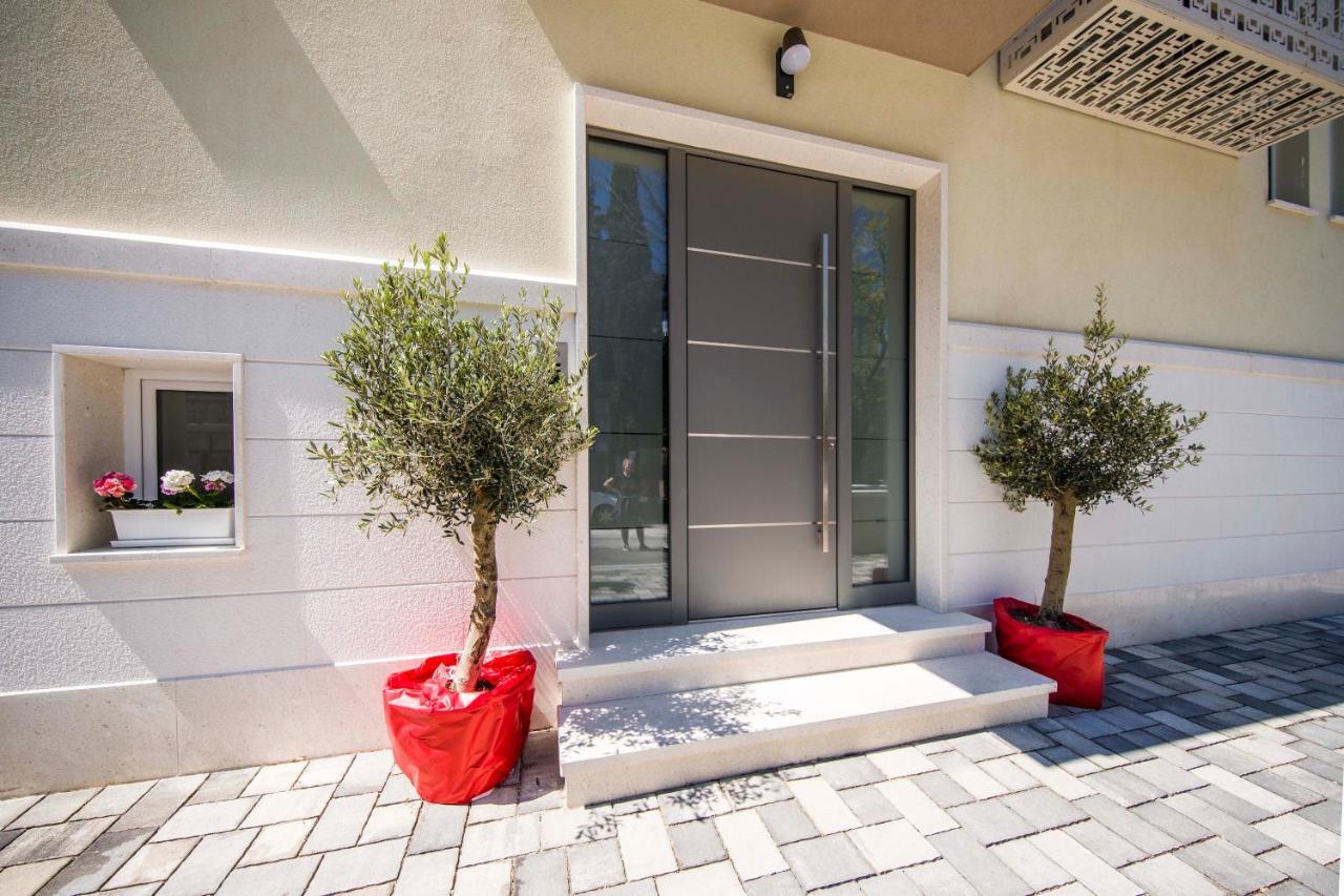 Amaris Luxury Apartments Split Exterior photo